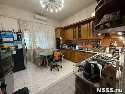 Продам дом 297 м2 в центре города Луганск